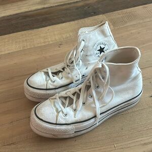 Converse Canvas Hightop Sneakers